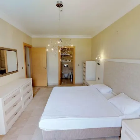 Gold 3+1 Flat In With Free Aqua Park Apartmán Alanya